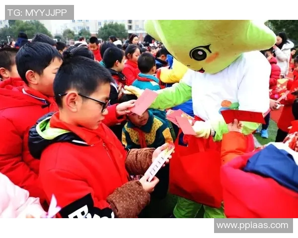 小女孩成女足球星梦想启航背后的励志故事 小女孩成女足球星梦想启航背后的励志故事