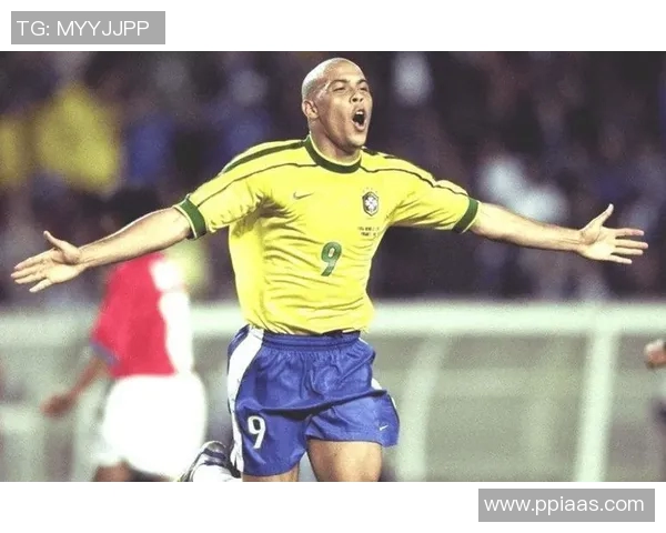 黑胖子足球球星的崛起与挑战:从被质疑到成为世界级传奇 黑胖子足球球星的崛起与挑战:从被质疑到成为世界级传奇